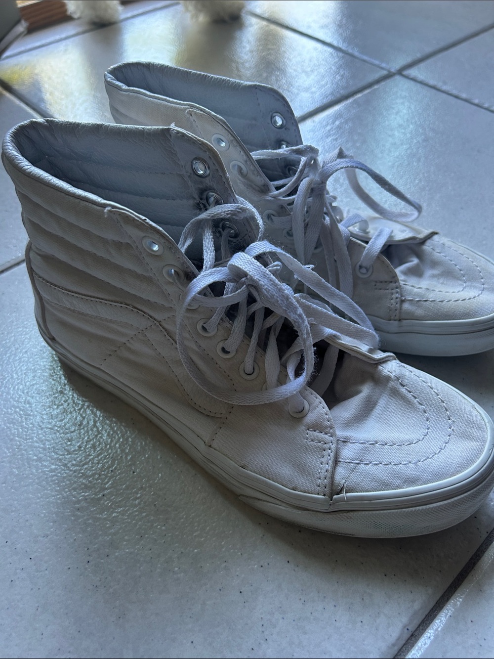 High-Top Canvas Women's Sneakers in White